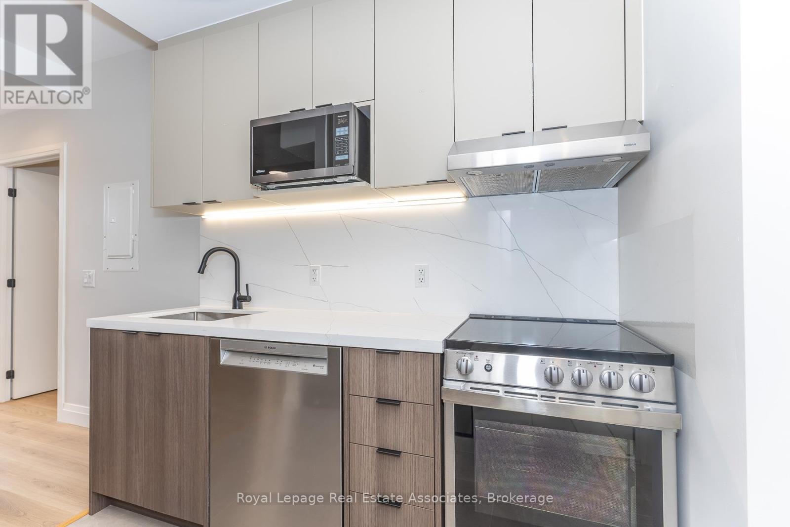 303 - 1000 Bathurst Street, Toronto, Ontario  M5R 3G7 - Photo 7 - C13094234
