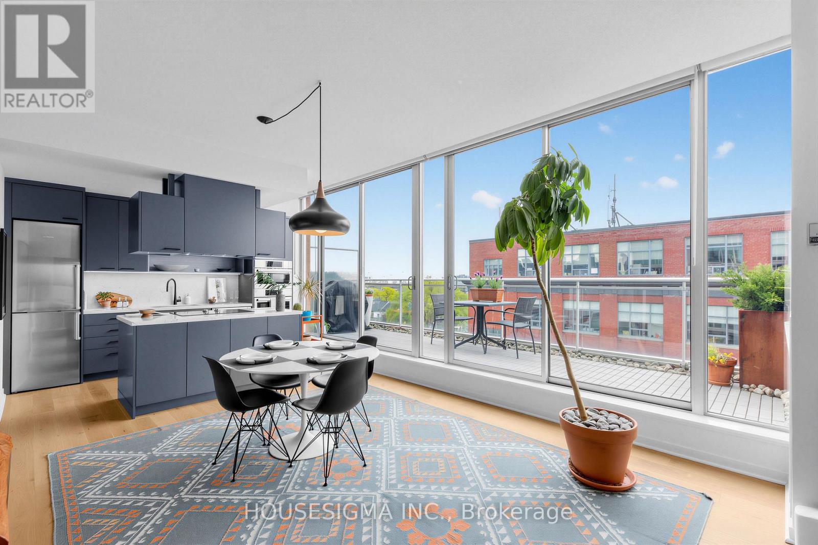 602 - 301 Markham Street, Toronto, Ontario  M6J 3X2 - Photo 2 - C13094288