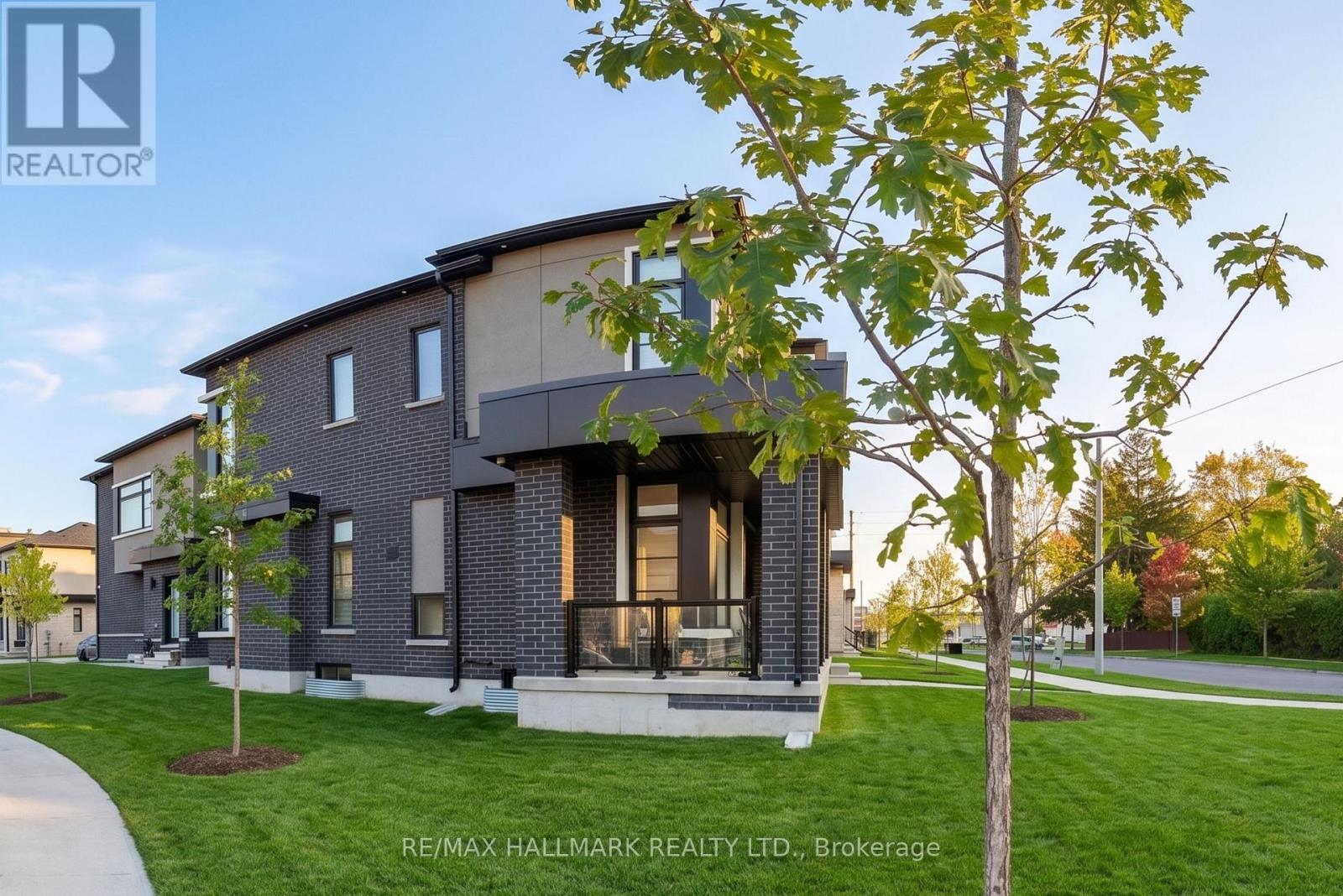 5 Norbury Crescent, Toronto, Ontario  M1P 0G3 - Photo 15 - E13094210