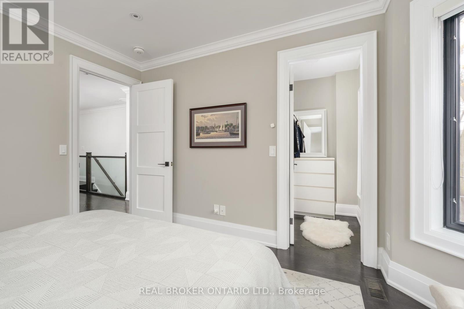 40 Brooklyn Avenue, Toronto, Ontario  M4M 2X5 - Photo 21 - E13094274