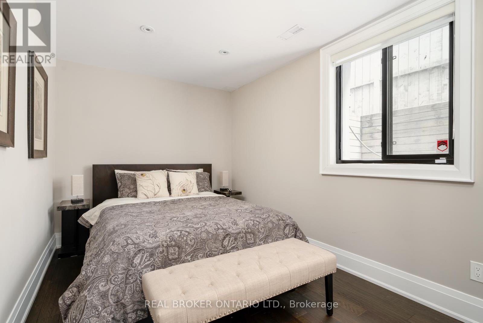 40 Brooklyn Avenue, Toronto, Ontario  M4M 2X5 - Photo 28 - E13094274