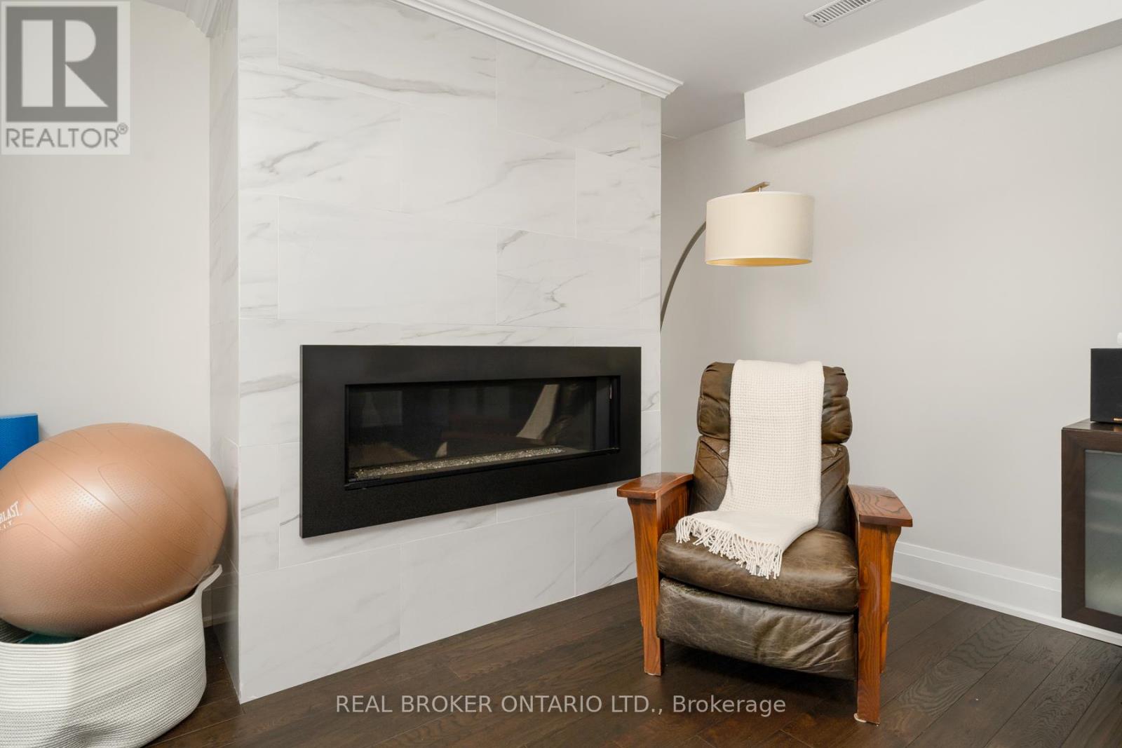 40 Brooklyn Avenue, Toronto, Ontario  M4M 2X5 - Photo 30 - E13094274
