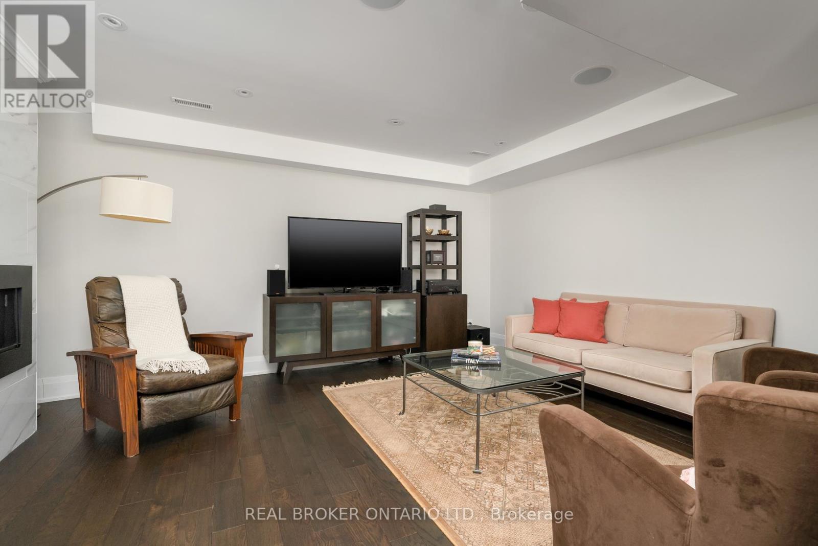 40 Brooklyn Avenue, Toronto, Ontario  M4M 2X5 - Photo 32 - E13094274