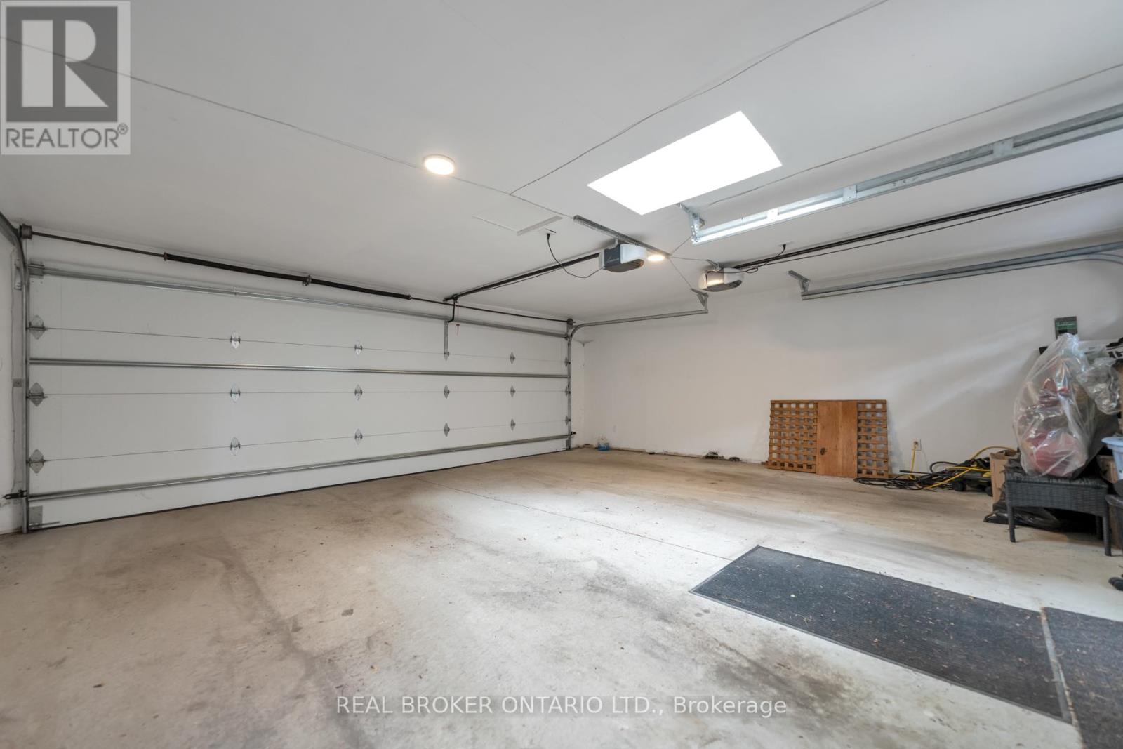 40 Brooklyn Avenue, Toronto, Ontario  M4M 2X5 - Photo 44 - E13094274