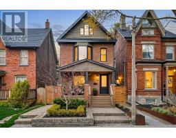 40 BROOKLYN AVENUE, Toronto, Ontario