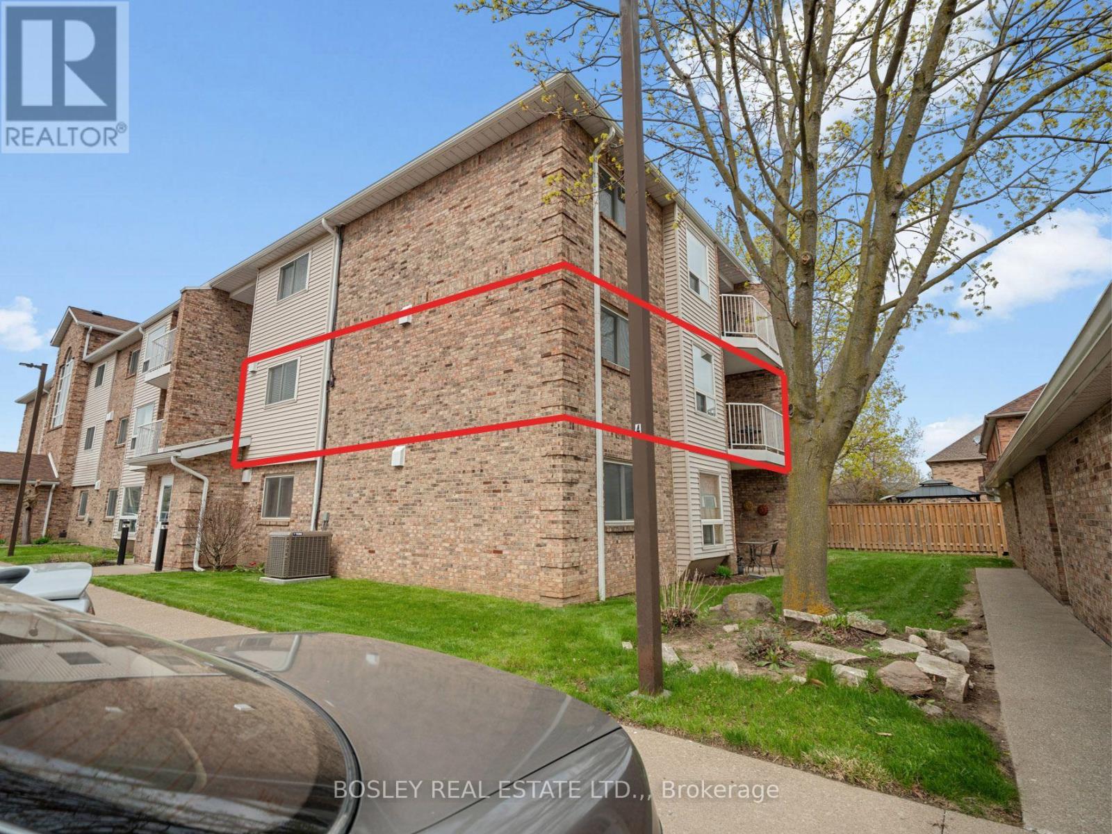 205A - 1061 VANSICKLE ROAD N, St. Catharines, Ontario