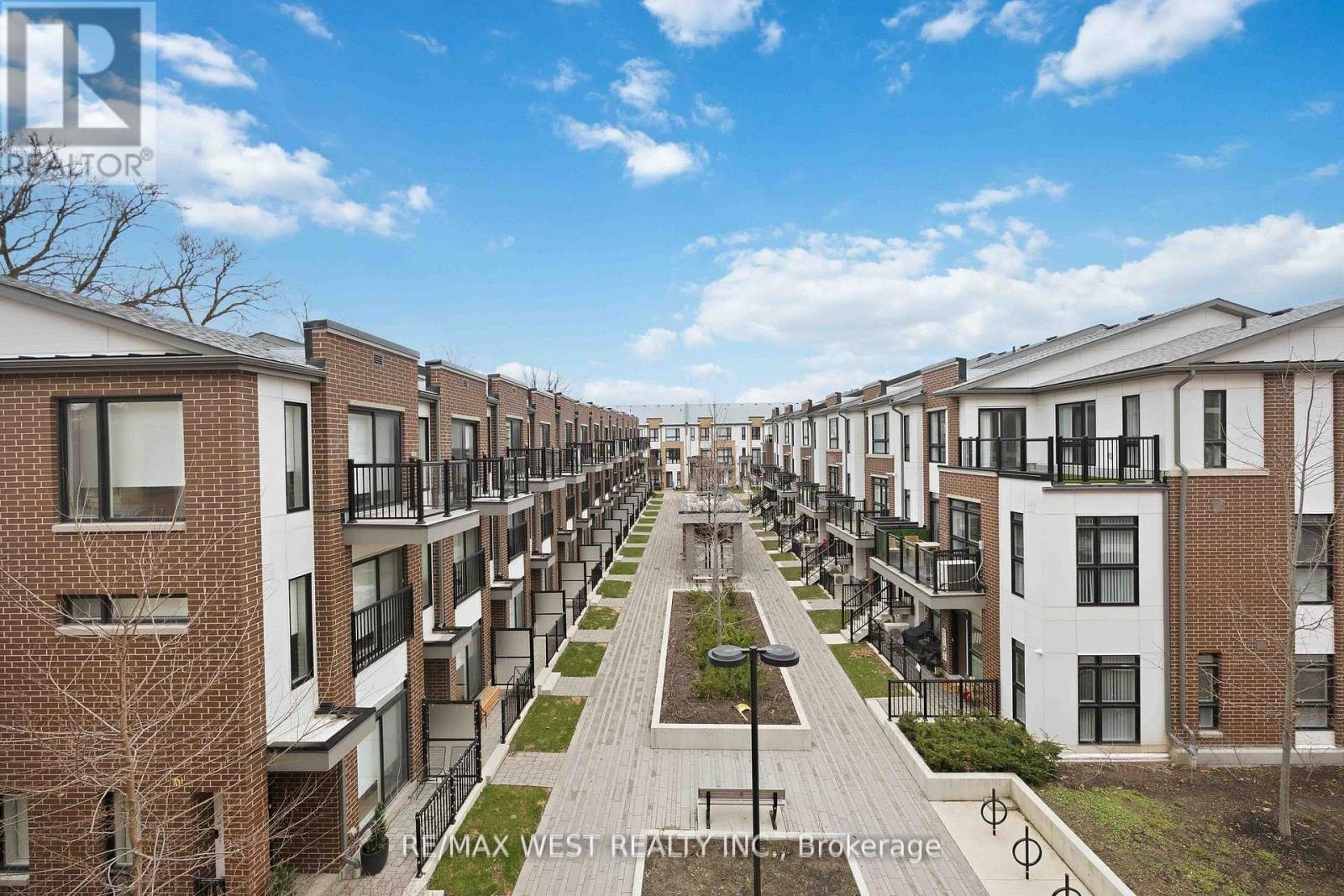 311 - 120 Canon Jackson Drive, Toronto, Ontario  M6M 0B8 - Photo 12 - W13094202