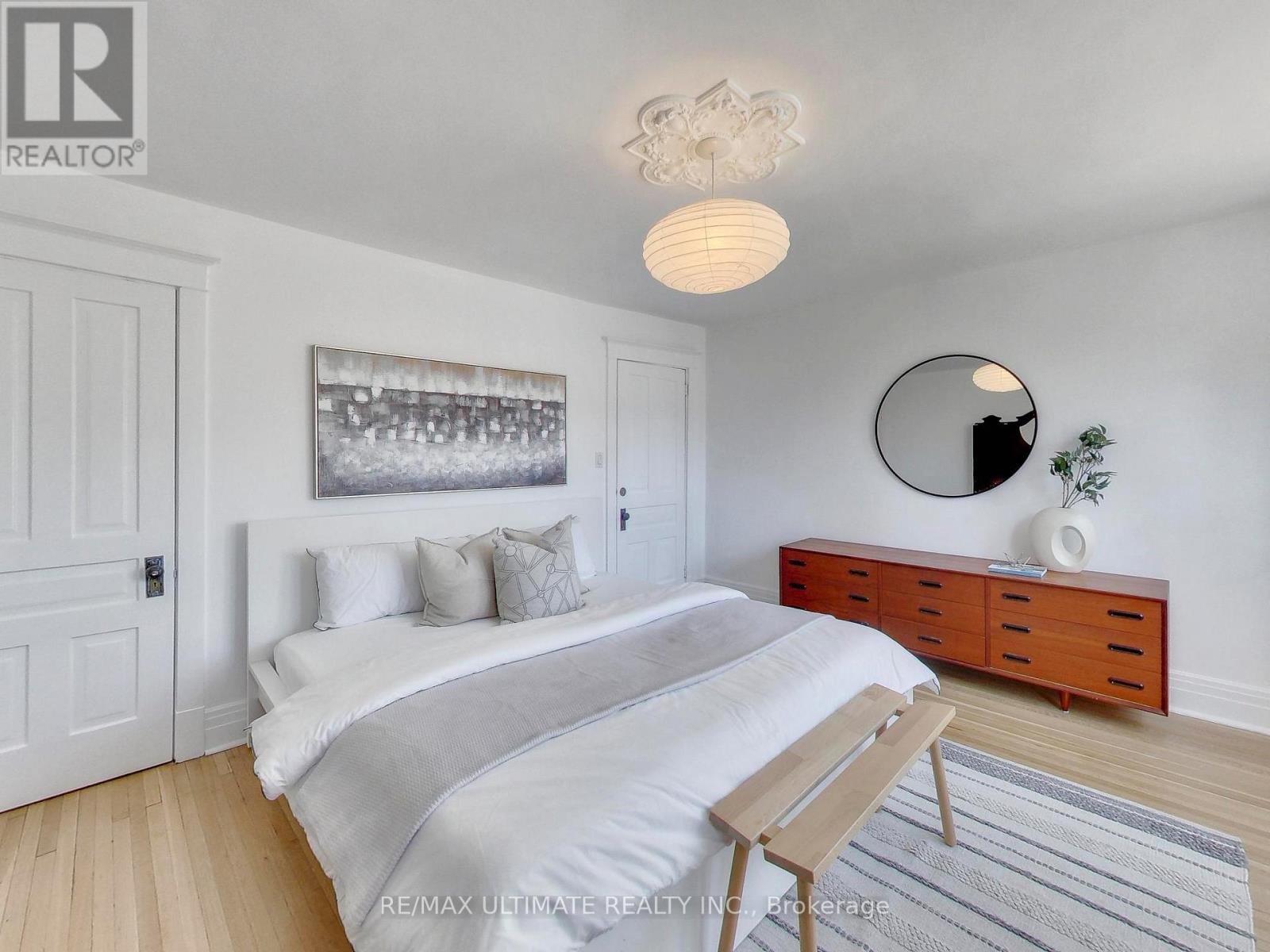 24 Pauline Avenue, Toronto, Ontario  M6H 3M8 - Photo 24 - W13094218