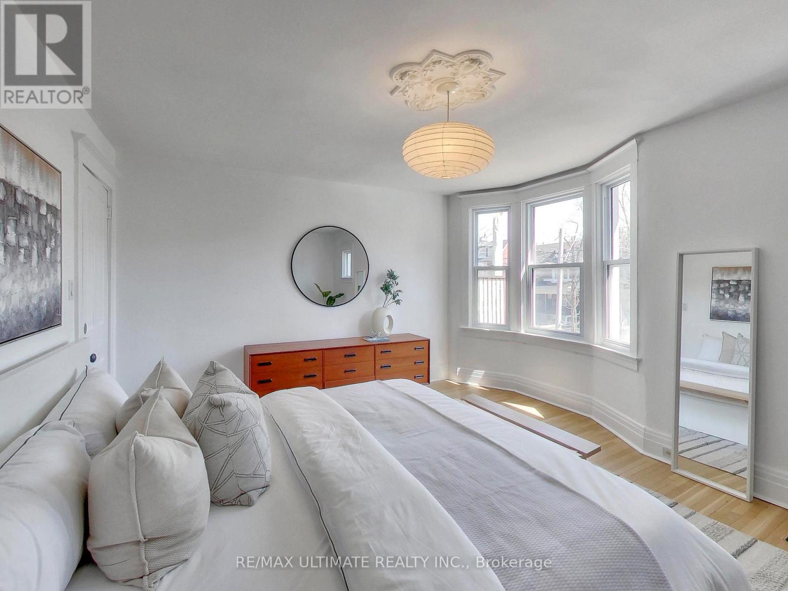 24 Pauline Avenue, Toronto, Ontario  M6H 3M8 - Photo 25 - W13094218