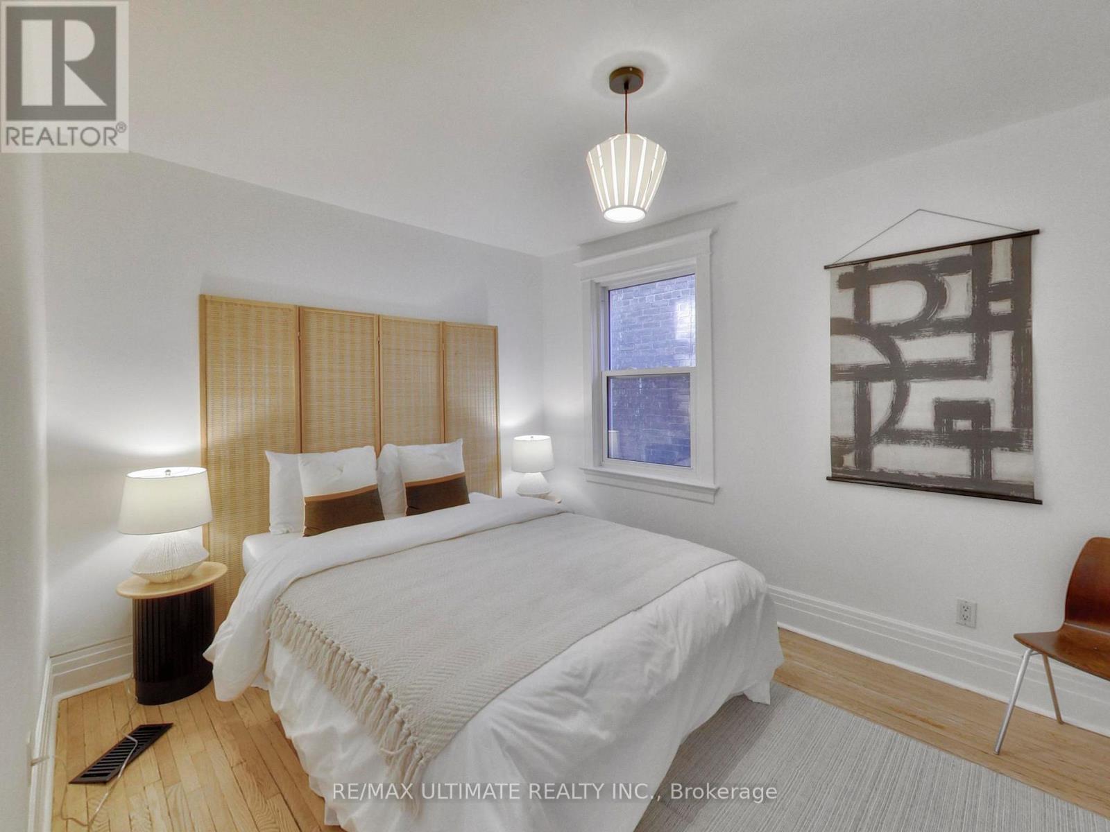 24 Pauline Avenue, Toronto, Ontario  M6H 3M8 - Photo 28 - W13094218