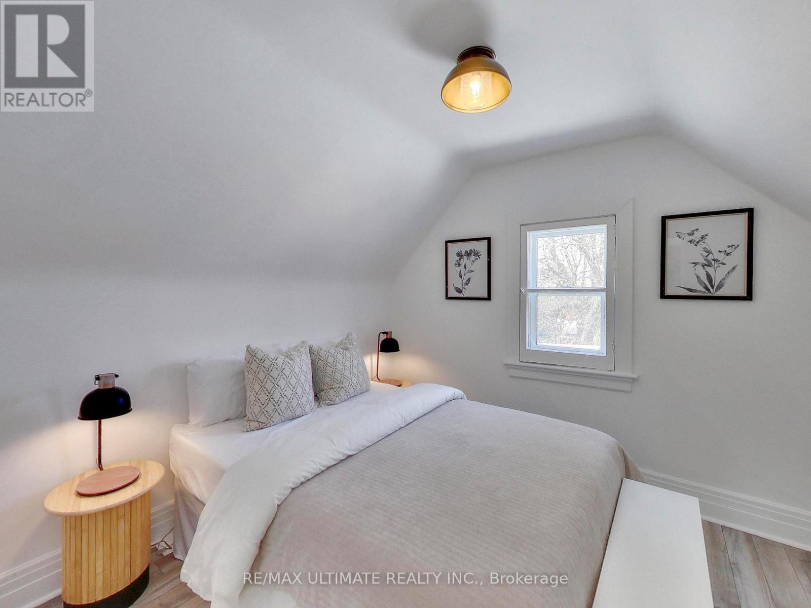 24 Pauline Avenue, Toronto, Ontario  M6H 3M8 - Photo 30 - W13094218