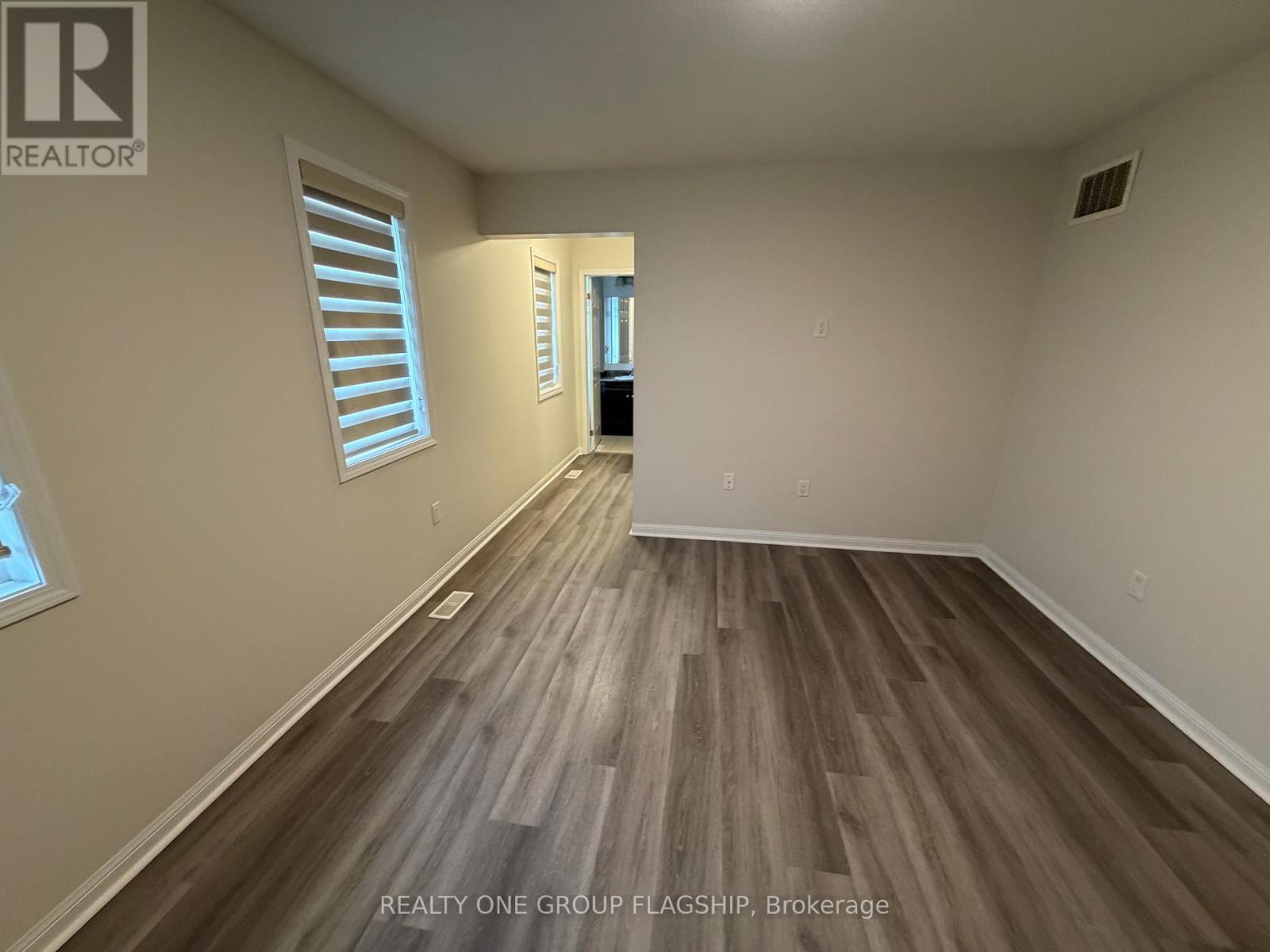 111 Higginbotham Crescent, Milton, Ontario  L9T 8E1 - Photo 9 - W13094302