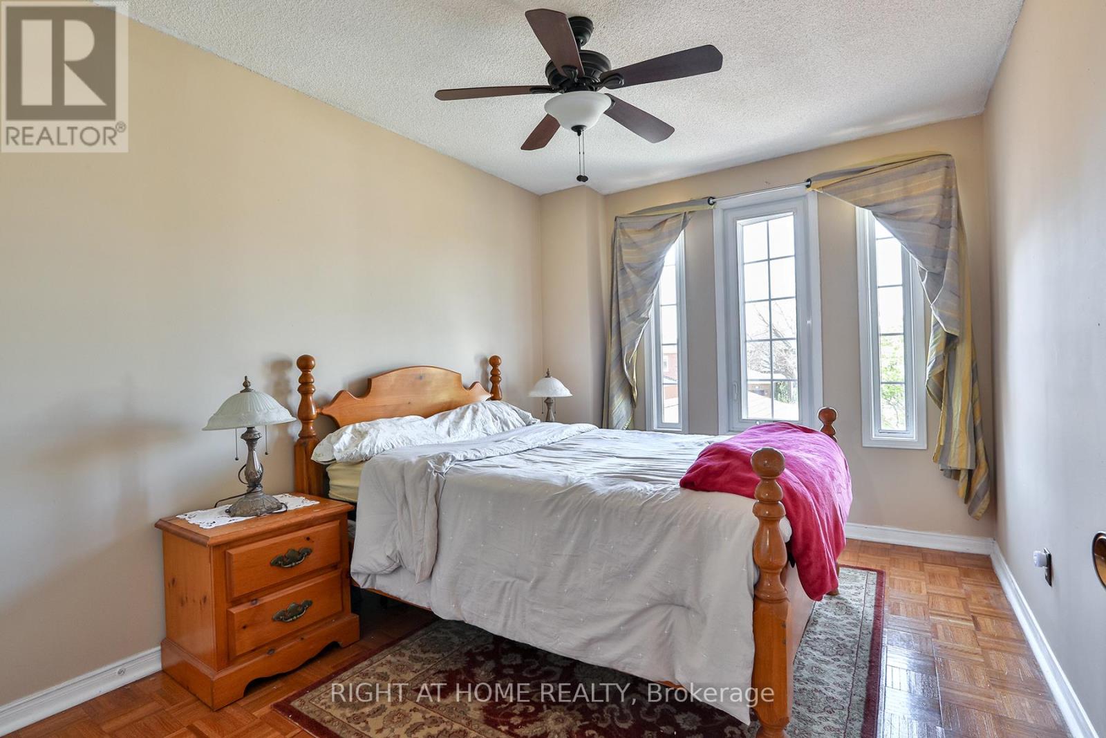 3392 Water Lily Court, Mississauga, Ontario  L5N 6B5 - Photo 26 - W13094322