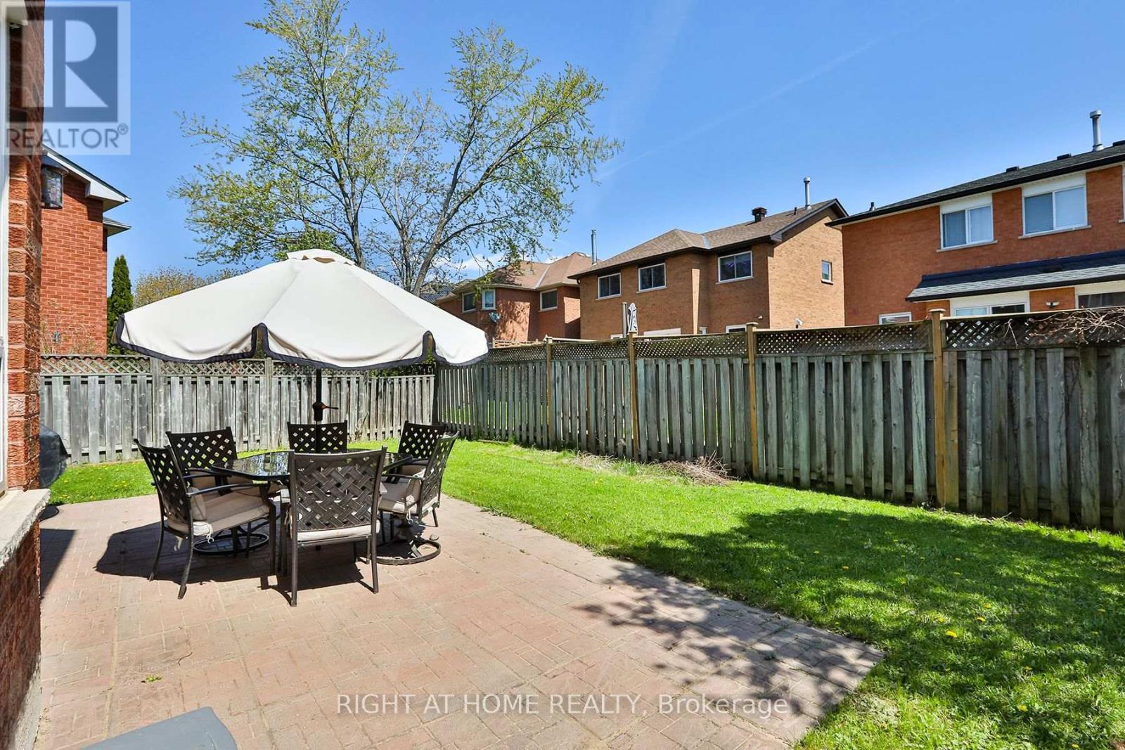 3392 Water Lily Court, Mississauga, Ontario  L5N 6B5 - Photo 34 - W13094322