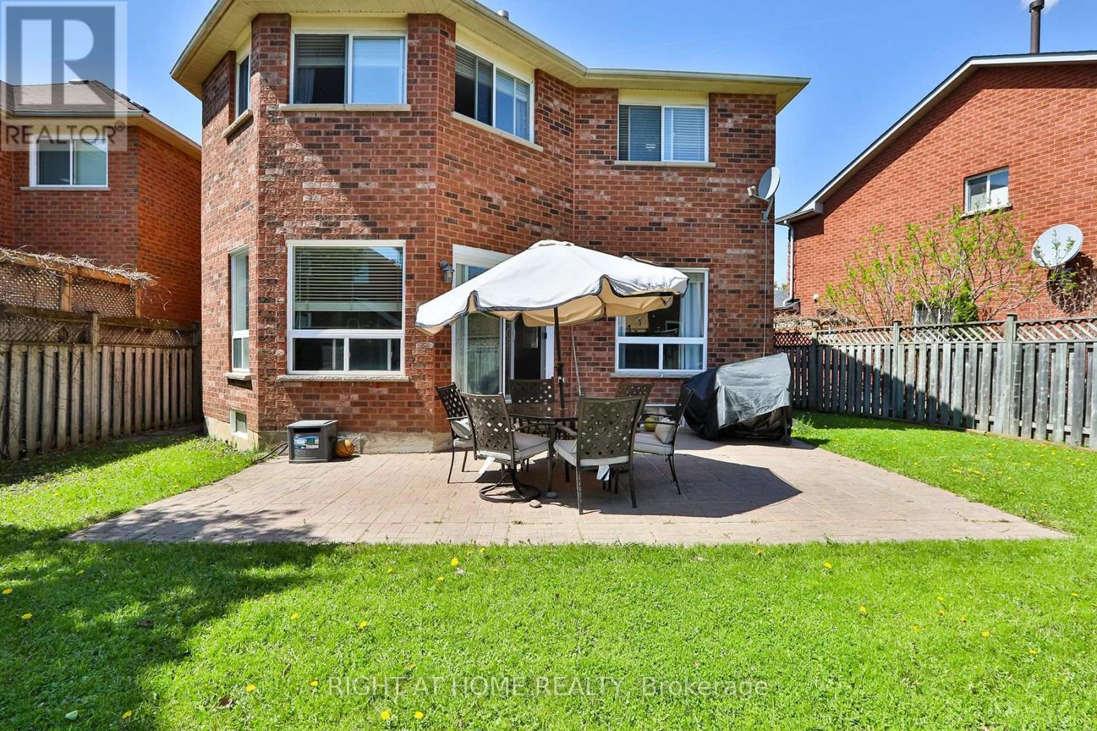 3392 Water Lily Court, Mississauga, Ontario  L5N 6B5 - Photo 42 - W13094322