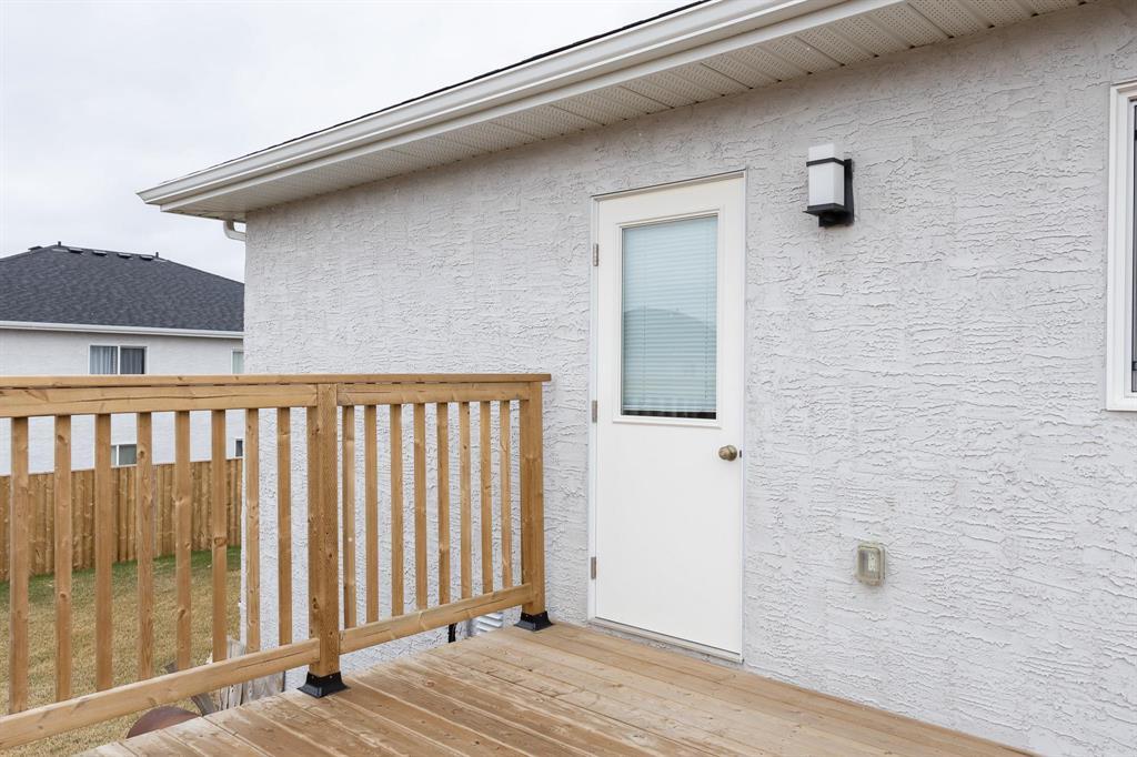 9 Imperial Crescent, Steinbach, Manitoba  R5G 2T7 - Photo 30 - 202609477