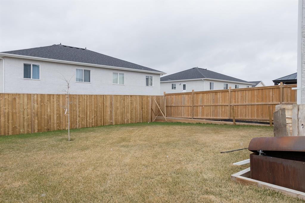 9 Imperial Crescent, Steinbach, Manitoba  R5G 2T7 - Photo 31 - 202609477