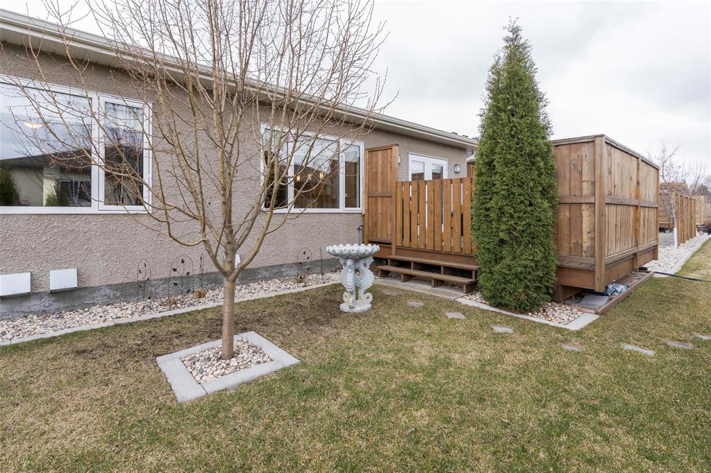 15 Berkeley Bend, Steinbach, Manitoba  R5G 2K4 - Photo 45 - 202609694