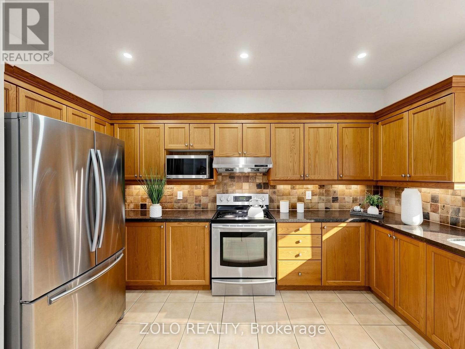 70 Doon Mills Drive, Kitchener, Ontario  N2P 2S3 - Photo 13 - X13094224