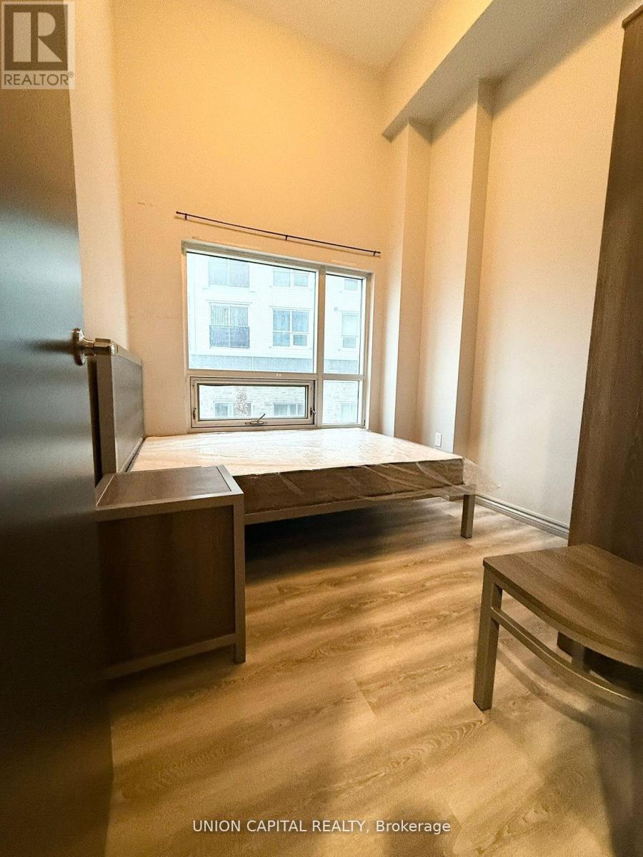 F101 - 275 Larch Street, Waterloo, Ontario  N2L 0J3 - Photo 10 - X13094236