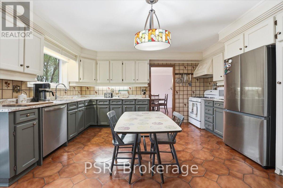 76 Walts Street, Welland, Ontario  L3C 4J3 - Photo 14 - X13094310