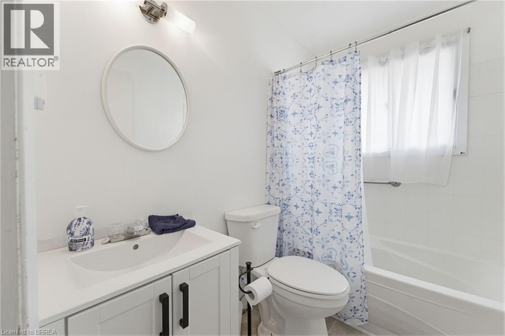 86 Oak Avenue, Paris, Ontario  N3L 3C8 - Photo 13 - 40824032