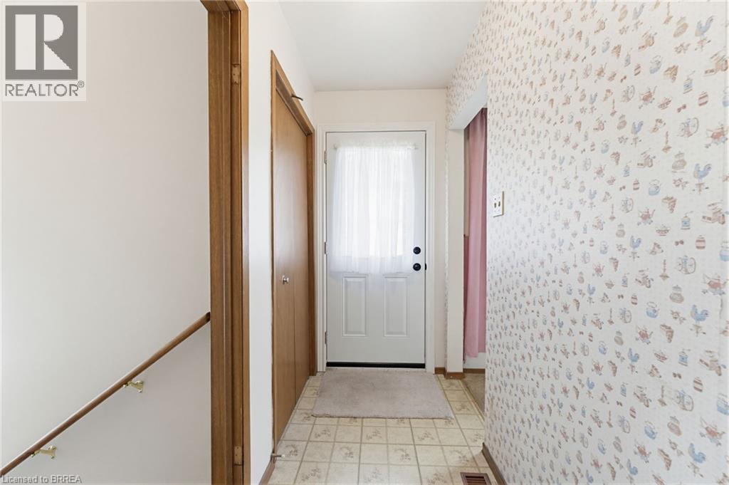 86 Oak Avenue, Paris, Ontario  N3L 3C8 - Photo 7 - 40824032