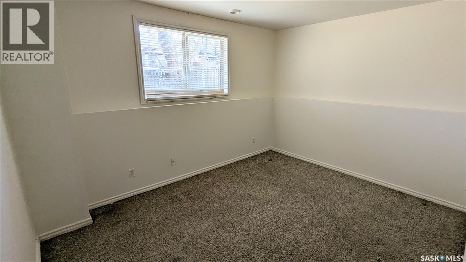 409 U Avenue S, Saskatoon, Saskatchewan  S7M 3C4 - Photo 7 - SK035027
