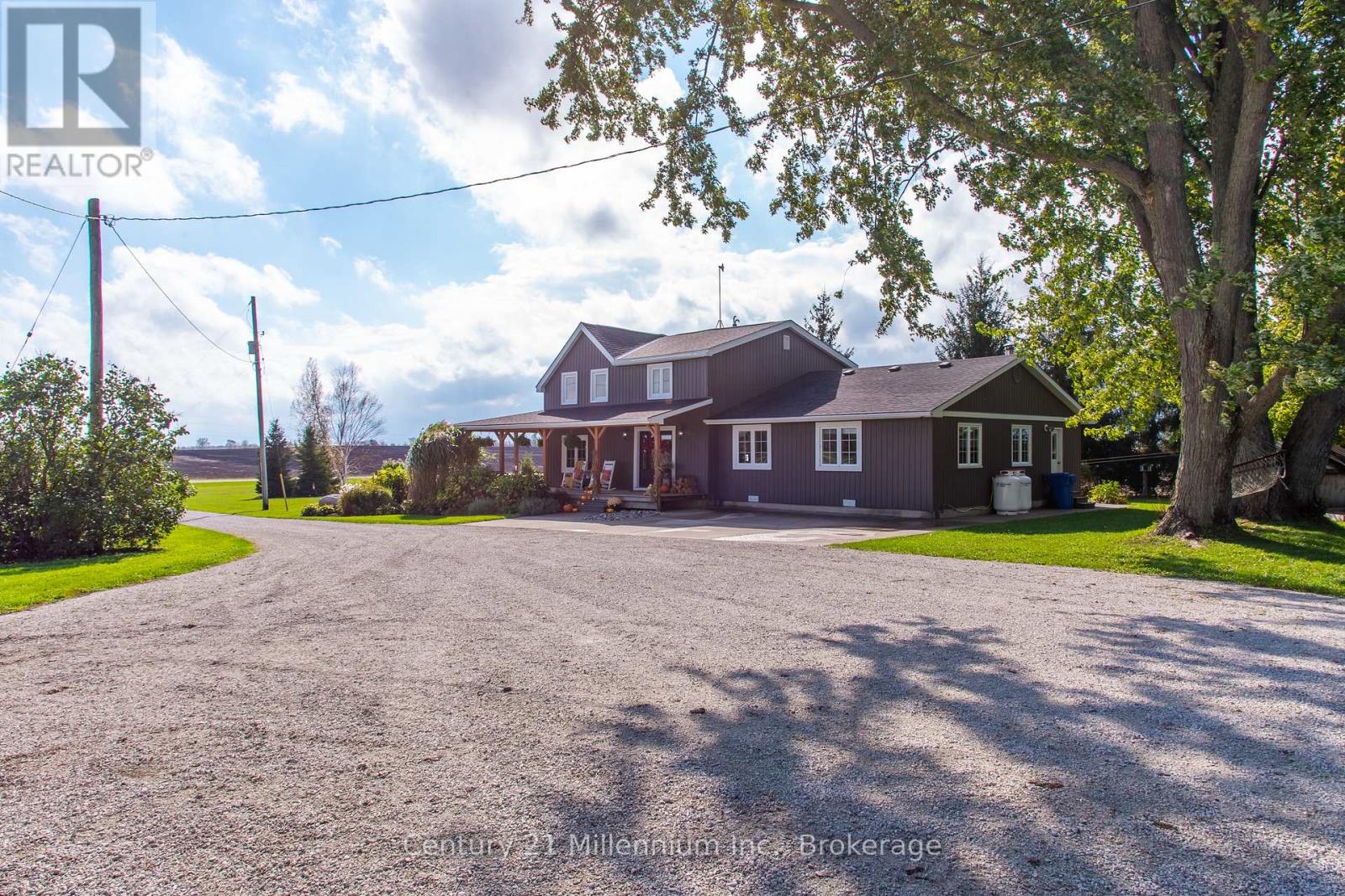 121097 12 Side Road, Georgian Bluffs, Ontario  N0H 2N0 - Photo 8 - X13012906