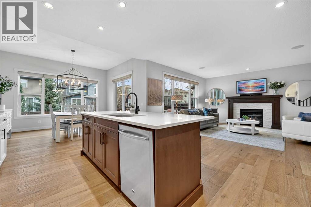 19 Cranbrook Crescent Se, Calgary, Alberta  T3M 3L5 - Photo 12 - A2307036