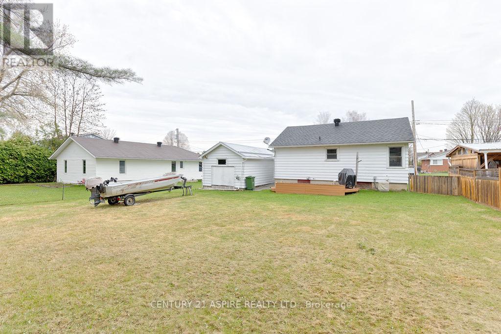 504 Wilbert Street, Pembroke, Ontario  K8A 3G6 - Photo 23 - X13094334