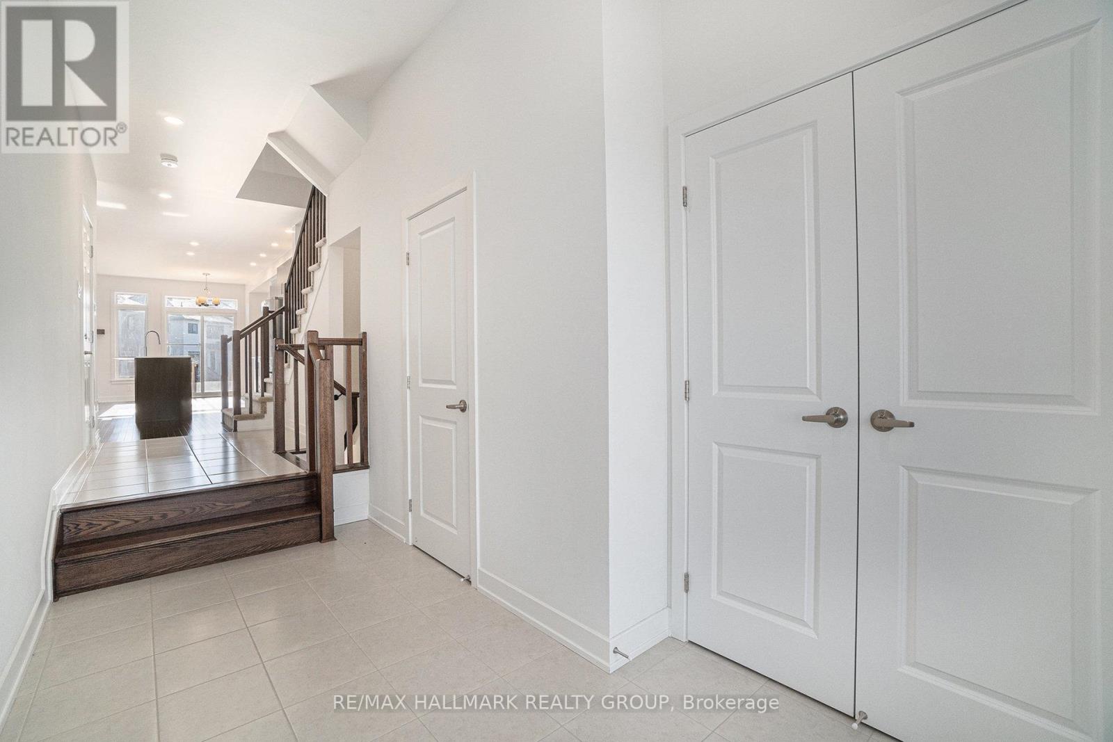 262 Darjeeling Avenue, Ottawa, Ontario  K2J 6Z1 - Photo 8 - X13094332