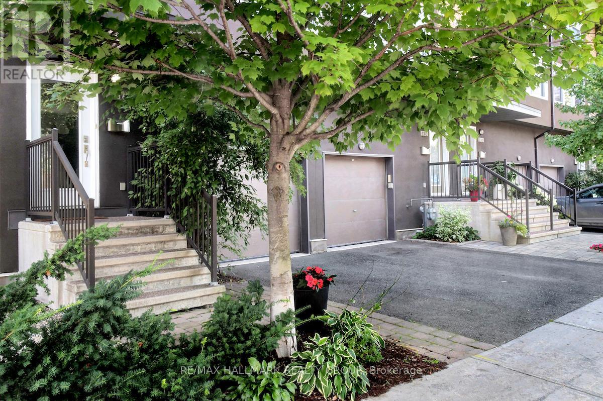 336 Boudreau Street, Ottawa, Ontario  K1L 0A7 - Photo 3 - X13094356