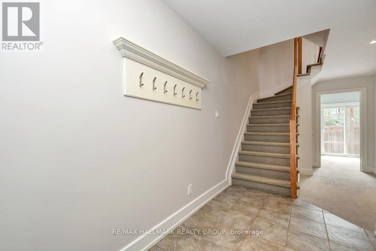 336 Boudreau Street, Ottawa, Ontario  K1L 0A7 - Photo 5 - X13094356