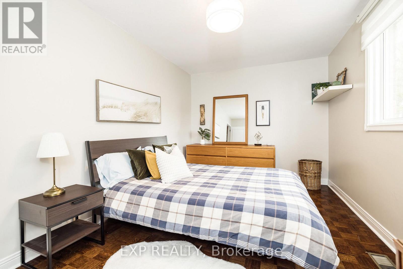 17 Erinlea Court, Ottawa, Ontario  K2E 7C8 - Photo 38 - X13094390
