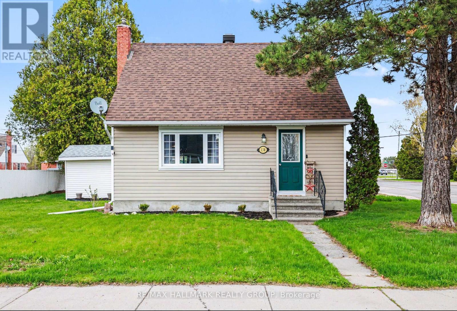 138 Third Avenue, Arnprior, Ontario  K7S 1Y8 - Photo 2 - X13094402