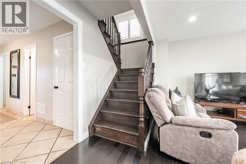 680 Rexford Drive, Hamilton, Ontario  L8W 3G1 - Photo 14 - 40805813