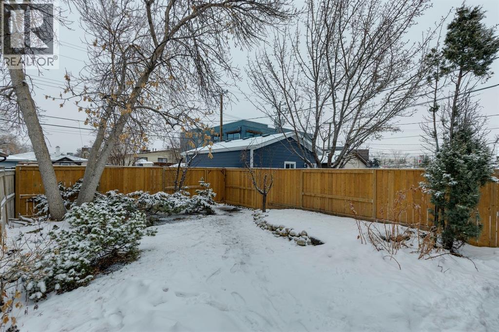 4530 Montgomery Avenue Nw, Calgary, Alberta  T3B 0K9 - Photo 2 - A2298140