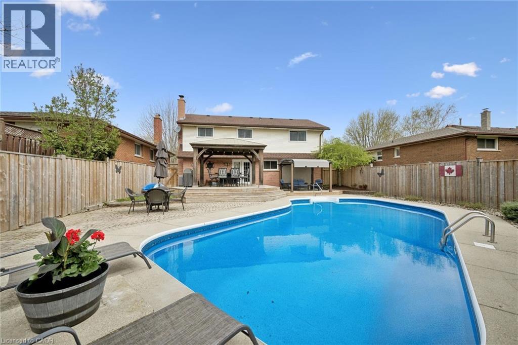 625 PINE ISLAND Crescent, Waterloo, Ontario