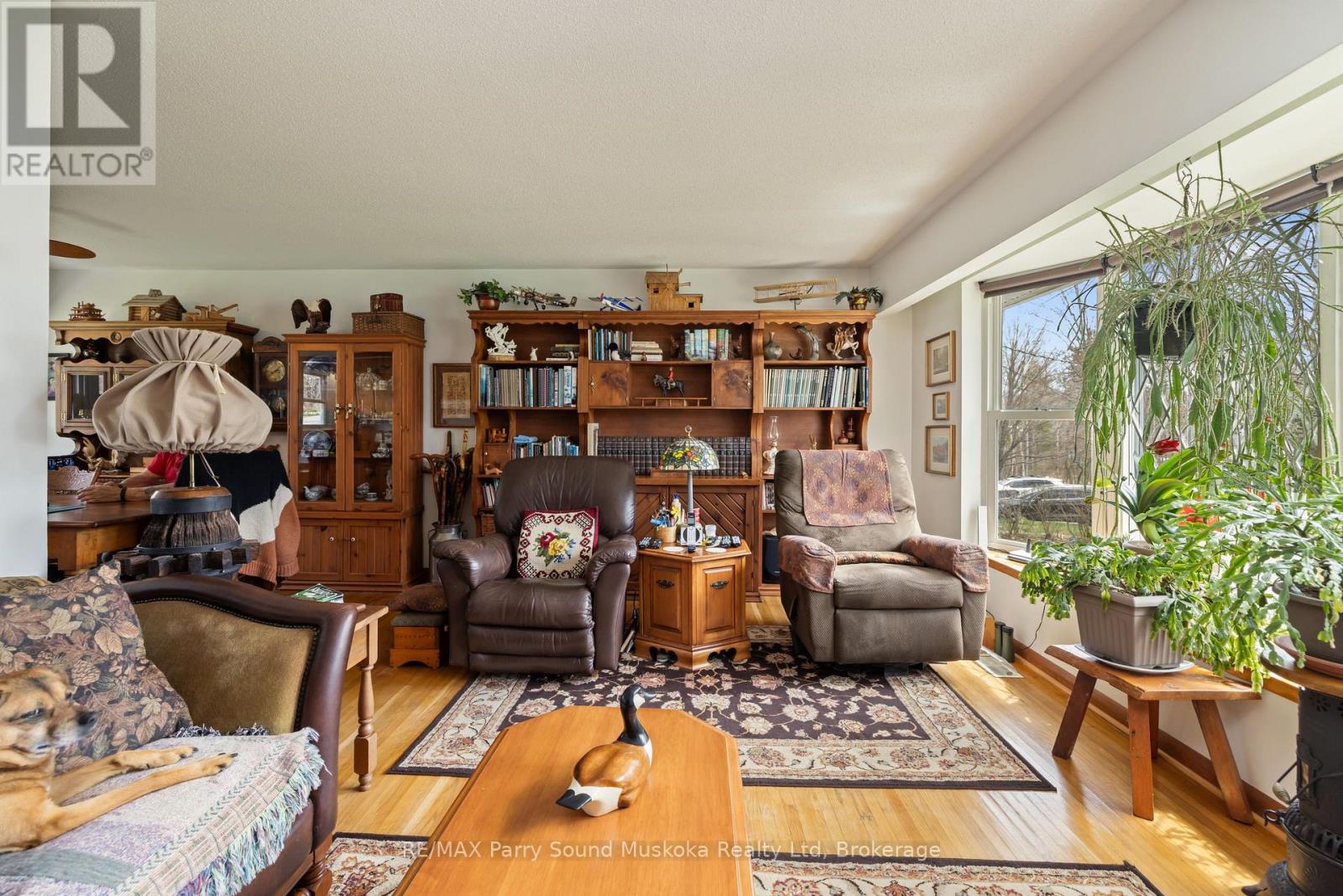 137 Hammel Avenue, Mcdougall, Ontario  P0G 1G0 - Photo 10 - X13094400