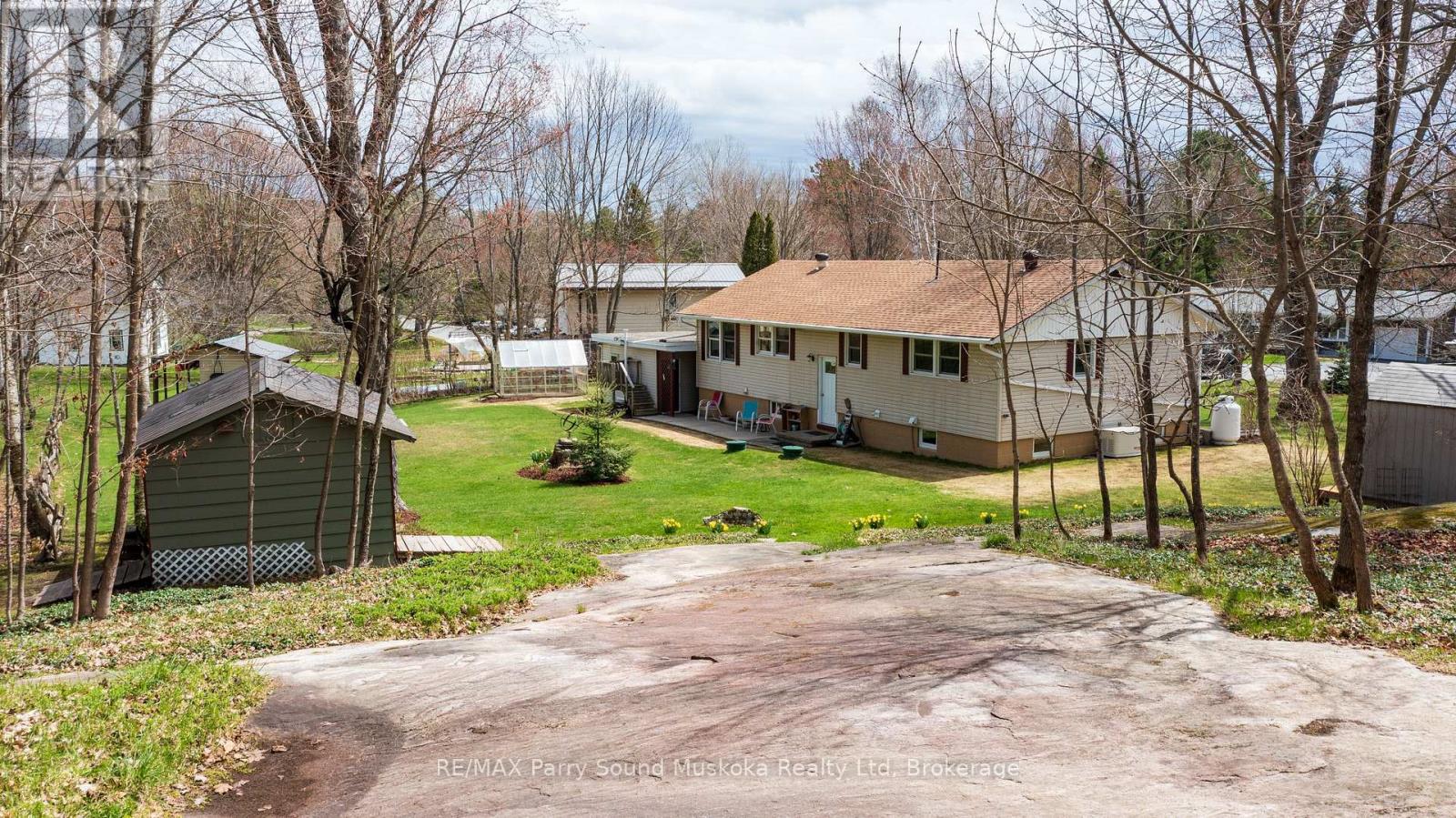 137 Hammel Avenue, Mcdougall, Ontario  P0G 1G0 - Photo 3 - X13094400