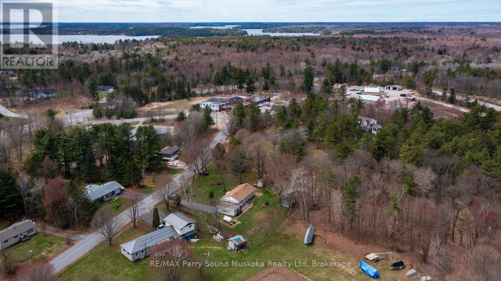 137 Hammel Avenue, Mcdougall, Ontario  P0G 1G0 - Photo 4 - X13094400