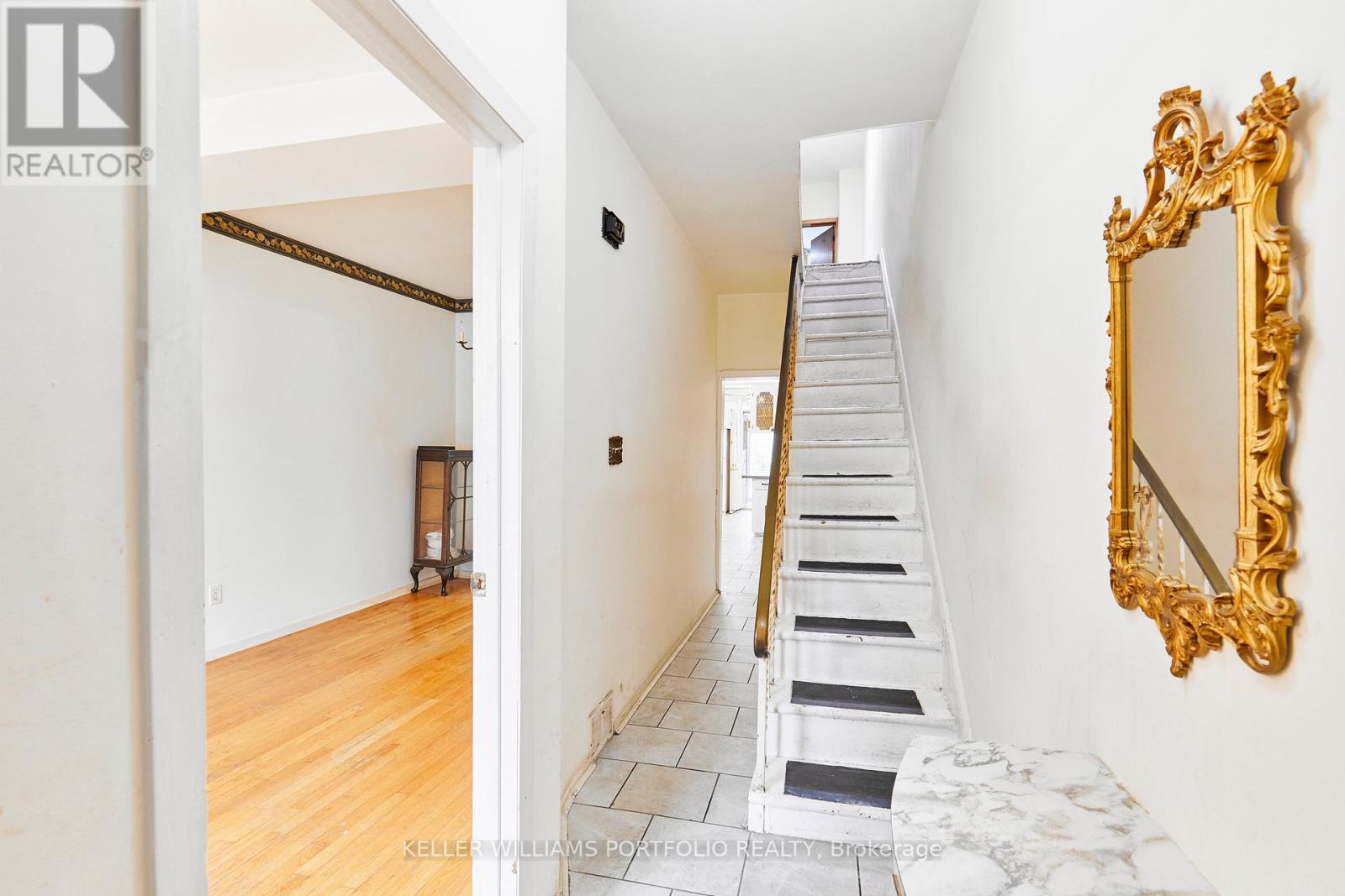 277 Manning Avenue, Toronto, Ontario  M6J 2K8 - Photo 15 - C13094352