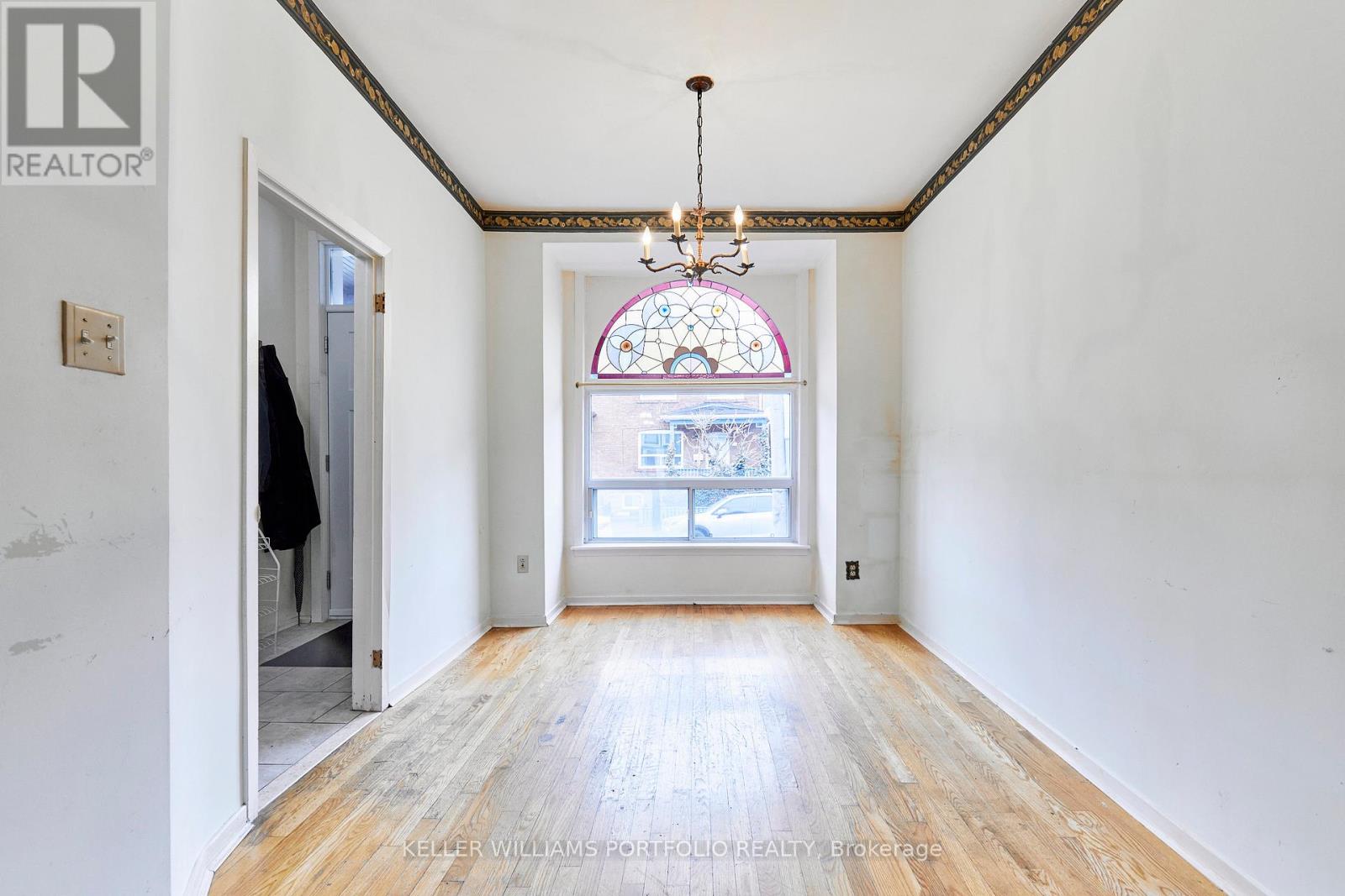 277 Manning Avenue, Toronto, Ontario  M6J 2K8 - Photo 4 - C13094352