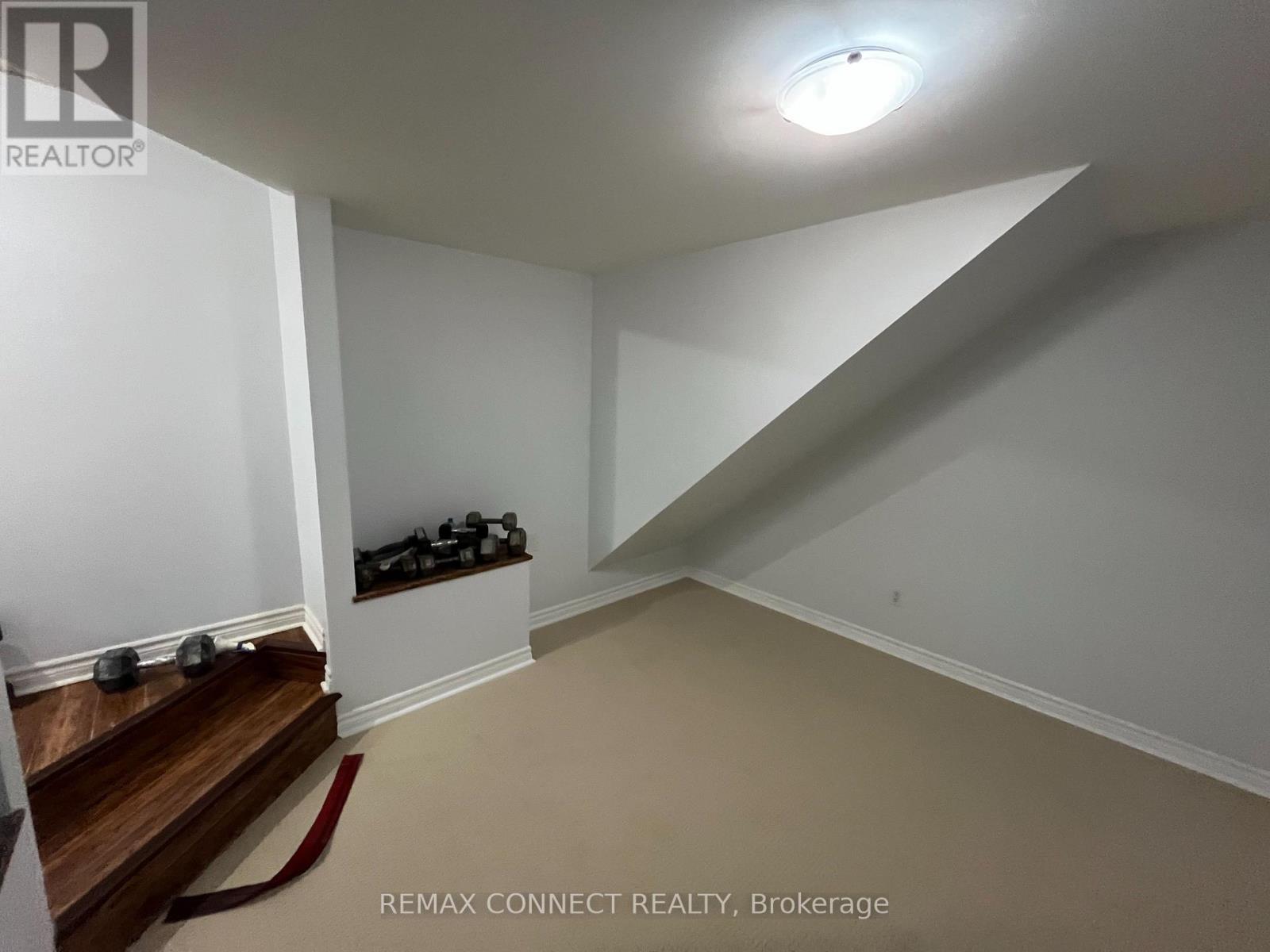12 Brock Street, Ajax, Ontario  L1S 1T1 - Photo 33 - E13094374
