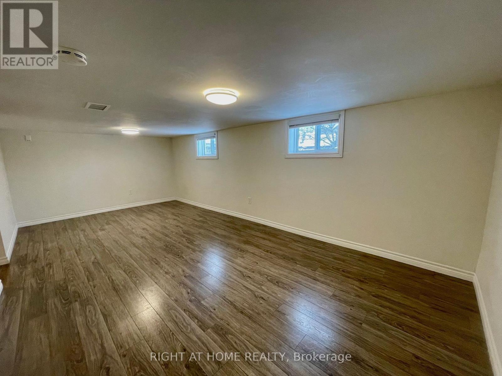 7 Bassett Avenue, Toronto, Ontario  M1L 2A2 - Photo 12 - E13094394