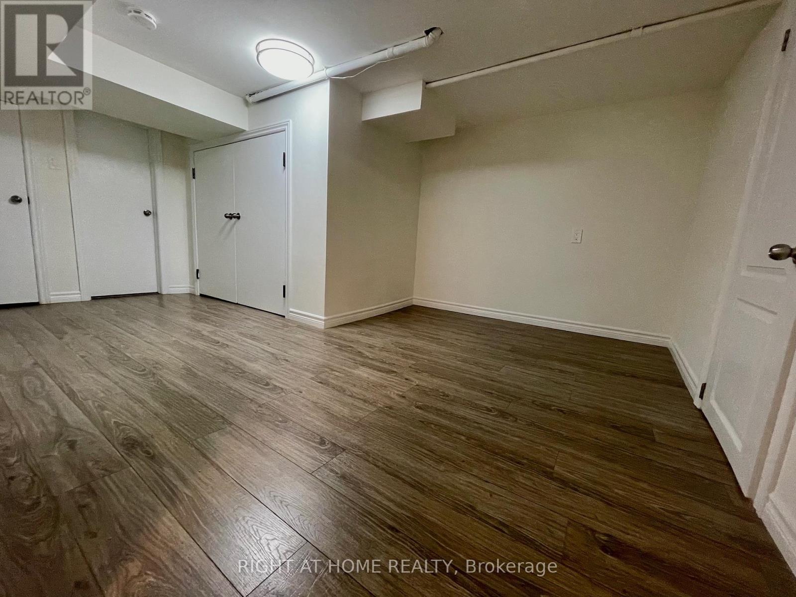 7 Bassett Avenue, Toronto, Ontario  M1L 2A2 - Photo 22 - E13094394