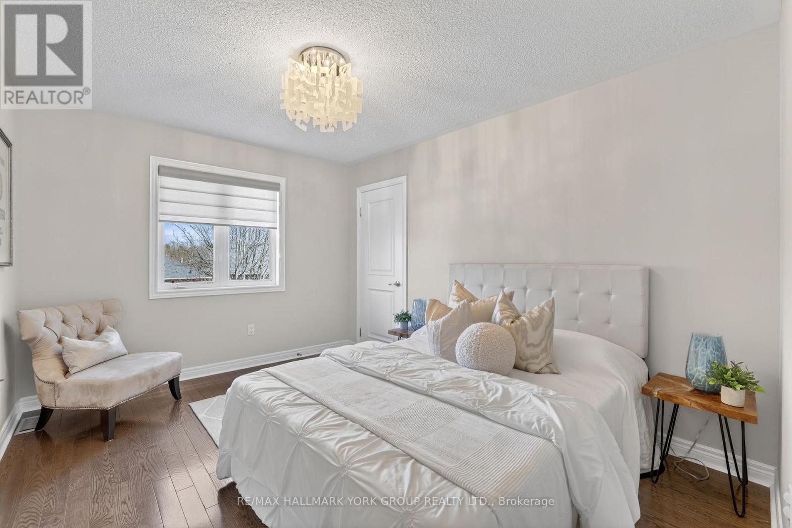 260 Willis Drive, Aurora, Ontario  L4G 7M2 - Photo 35 - N13094388