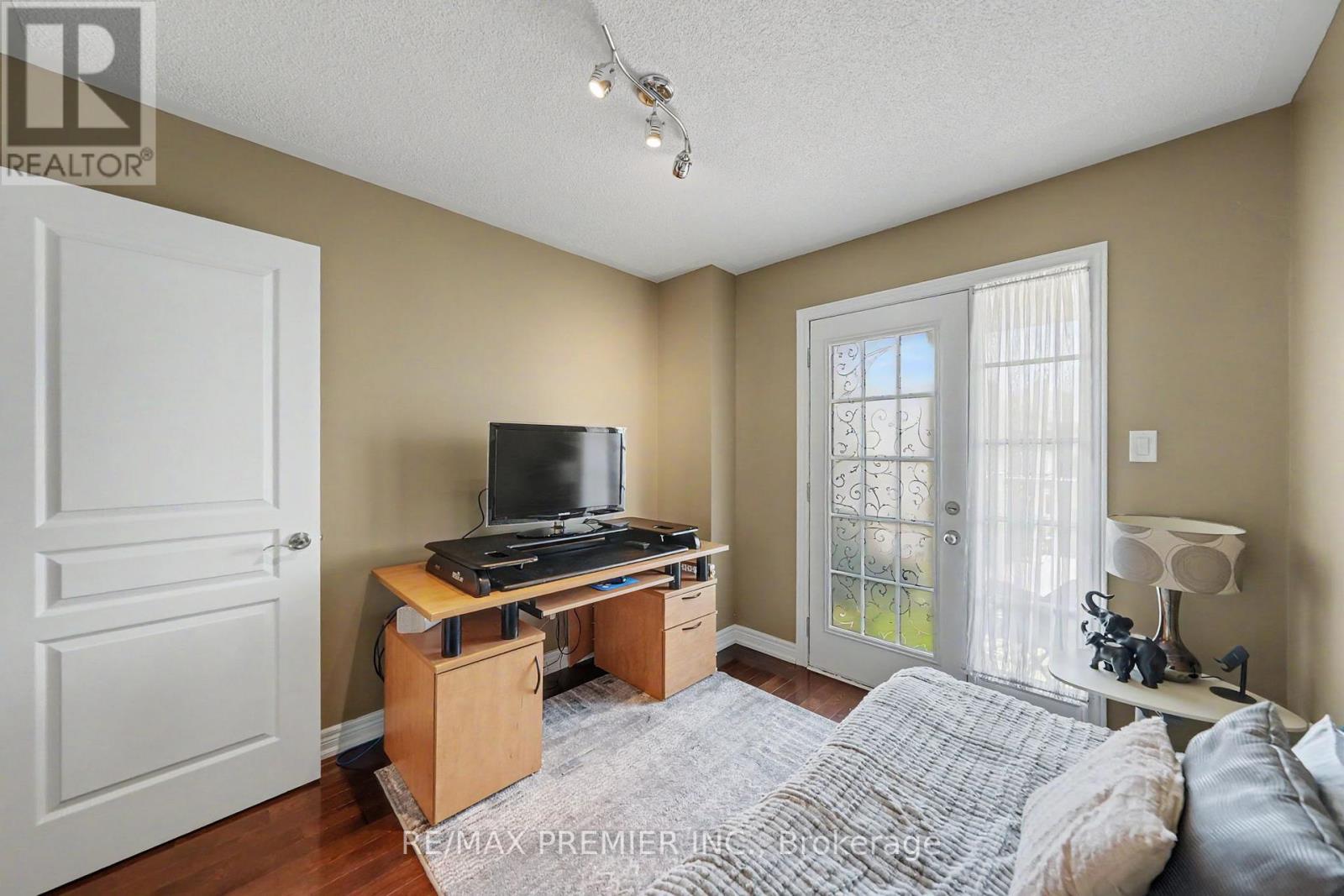 82 Chesterwood Crescent, Brampton, Ontario  L6Y 0Z5 - Photo 38 - W13093164