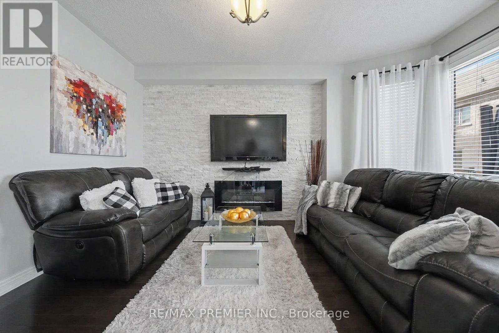 82 Chesterwood Crescent, Brampton, Ontario  L6Y 0Z5 - Photo 14 - W13093164